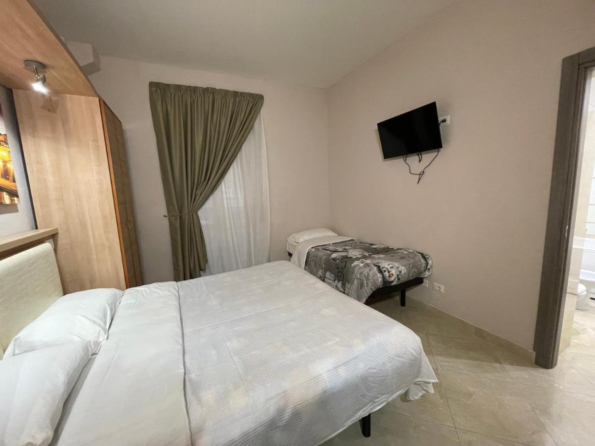 Ambasada Suite Rome Buitenkant foto