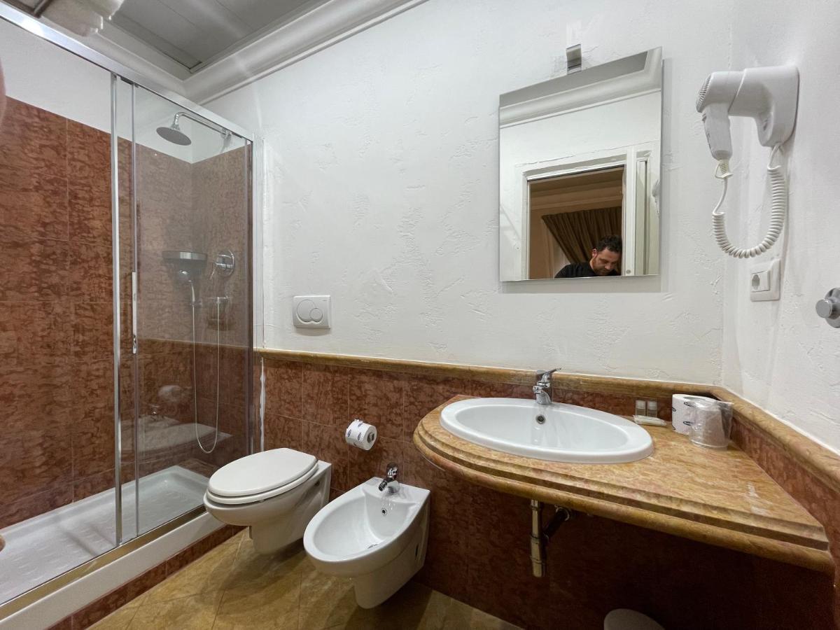 Ambasada Suite Rome Buitenkant foto