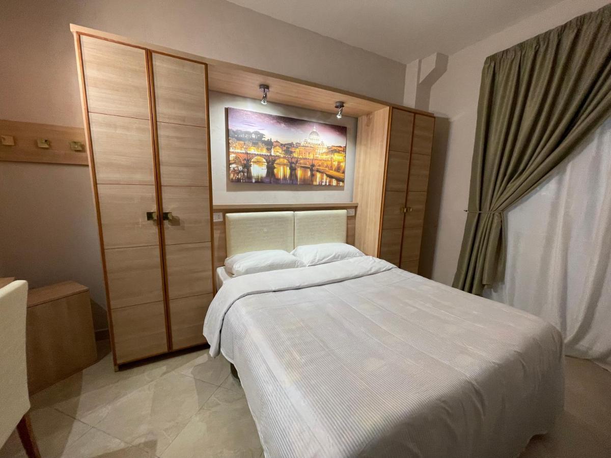 Ambasada Suite Rome Buitenkant foto