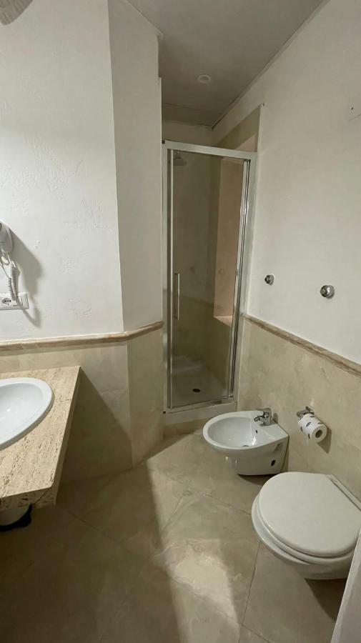 Ambasada Suite Rome Buitenkant foto