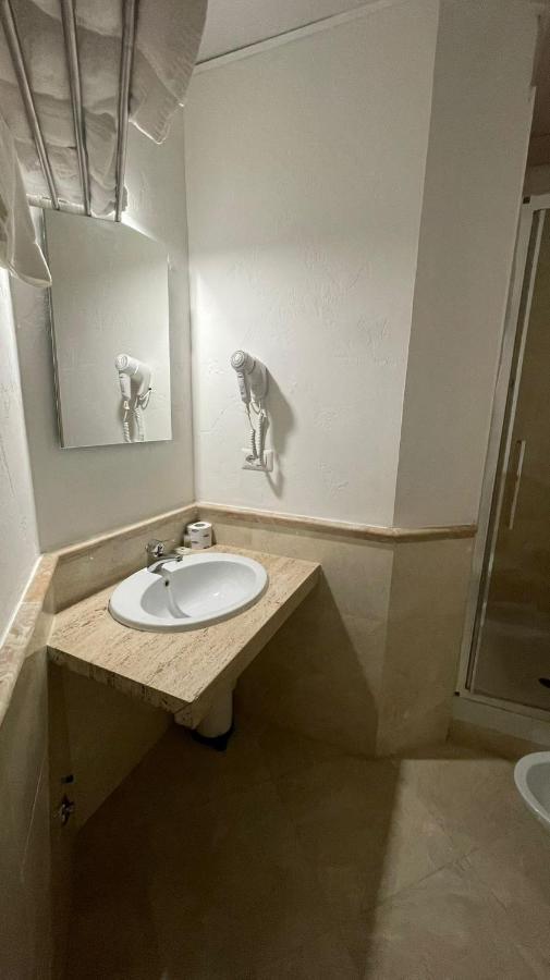 Ambasada Suite Rome Buitenkant foto
